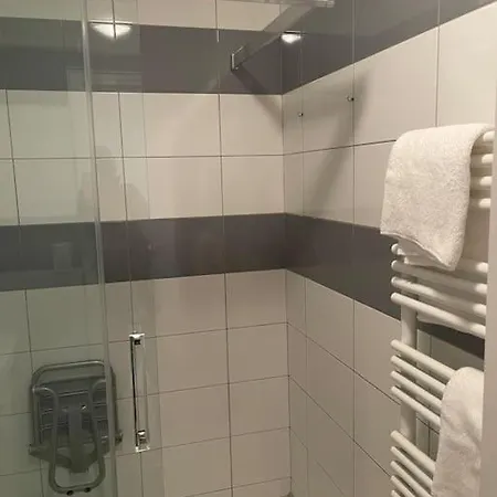 Champs Bernard * Villefranche-de-Rouergue