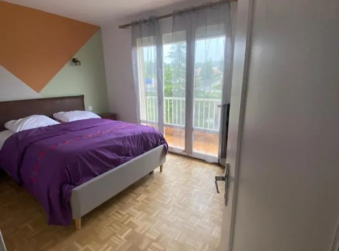 Champs Bernard Apartament